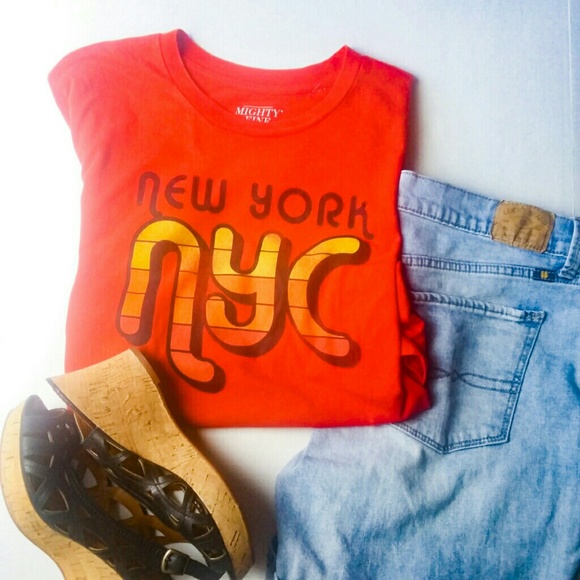 Mighty Fine Tops - Mighty Fine NYC Red Graphic Tee Shirt Size Large